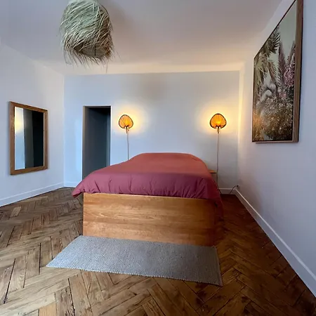 Etxea Zoriontsua Homestay *